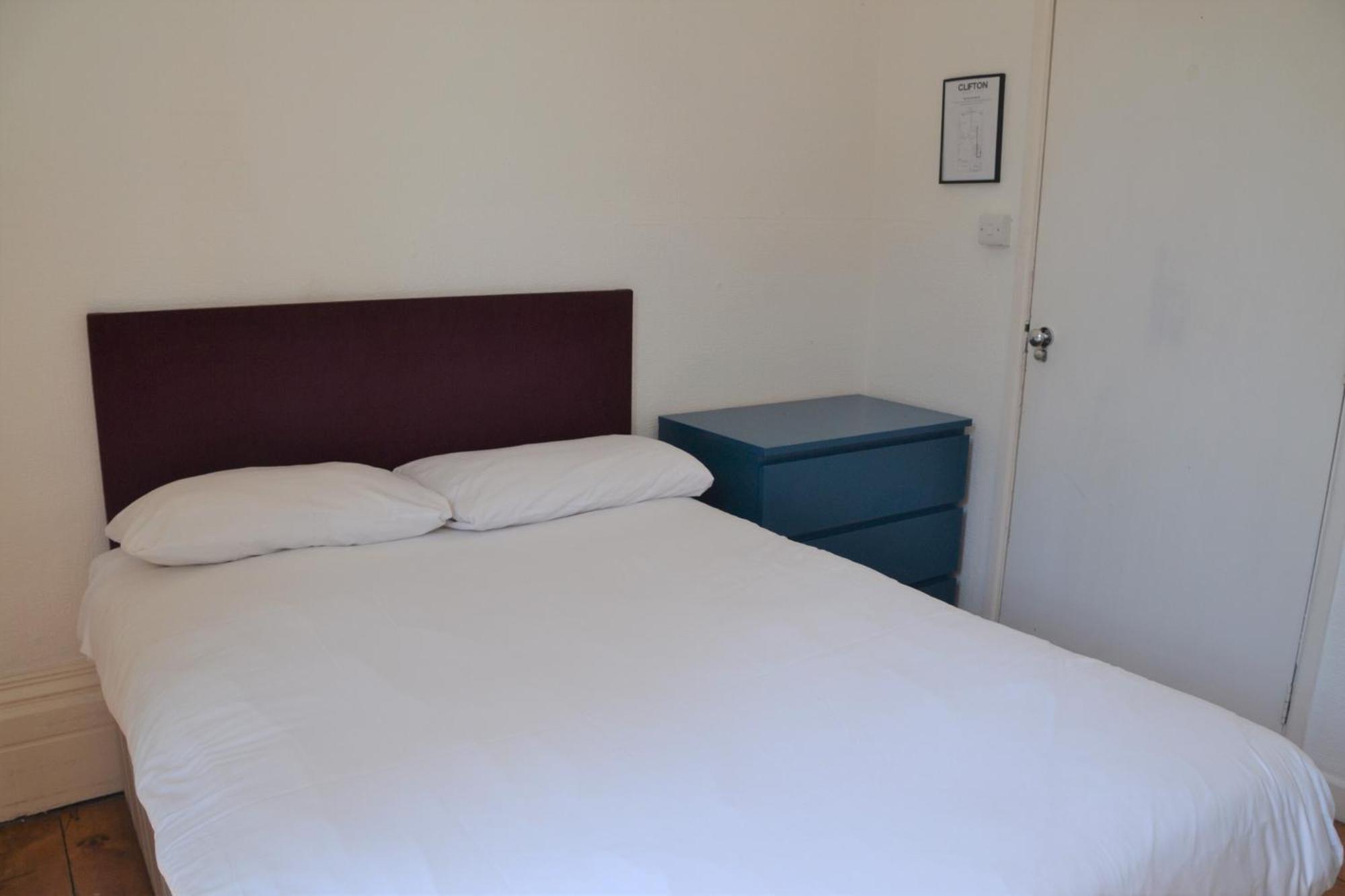 Westbourne Place Rooms - By Clifton Short Lets Bristol Chambre photo