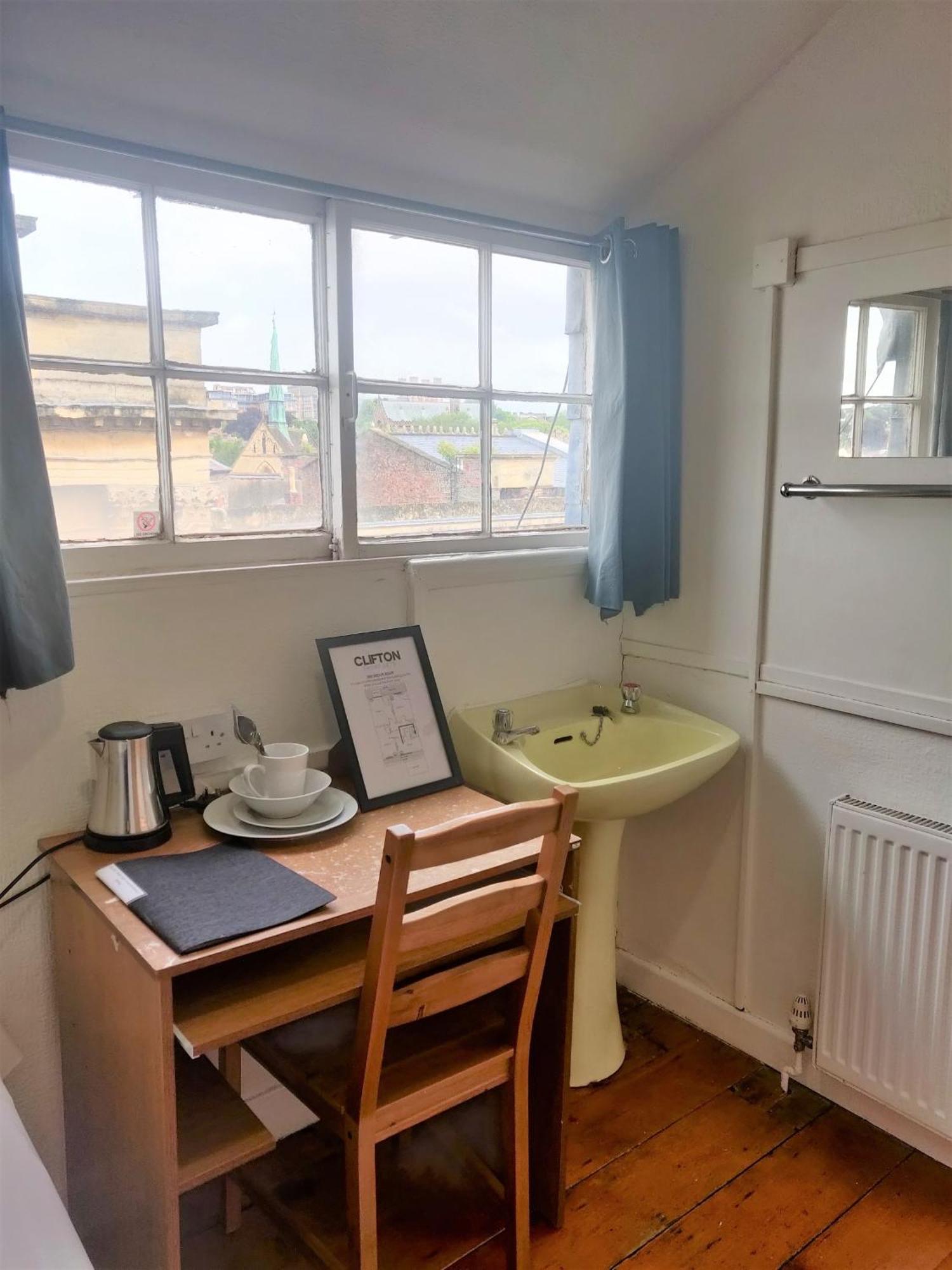 Westbourne Place Rooms - By Clifton Short Lets Bristol Chambre photo