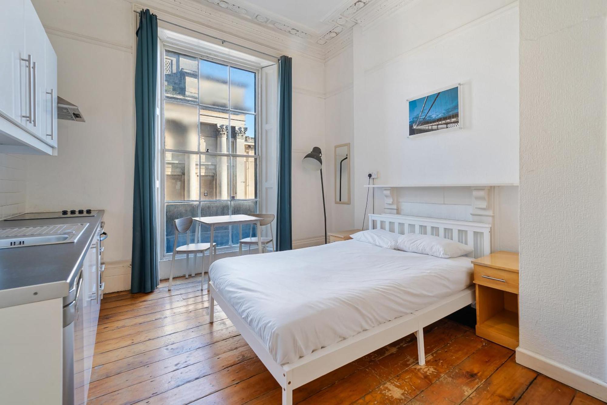 Westbourne Place Rooms - By Clifton Short Lets Bristol Chambre photo